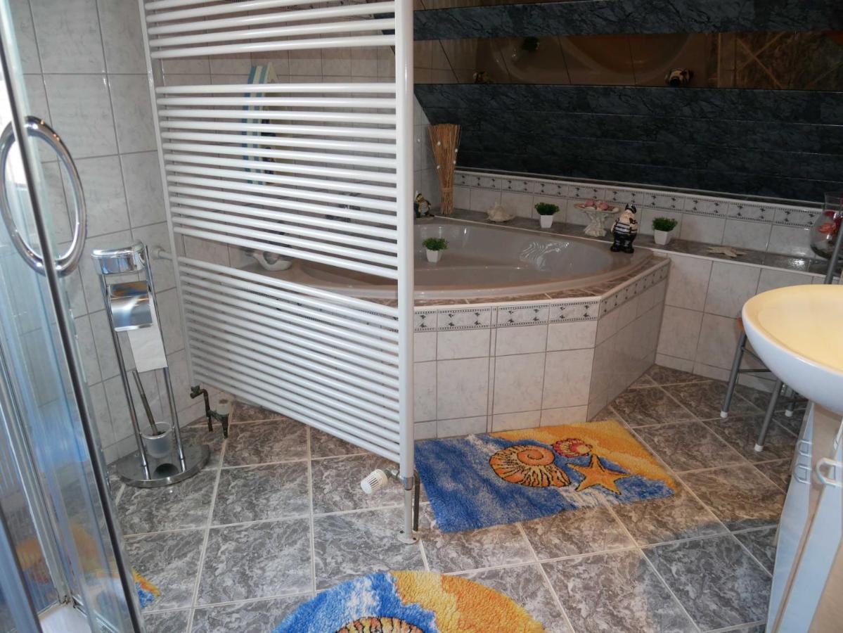 Strandnahe Ferienwohnung Mit Balkon Koserow Exteriér fotografie